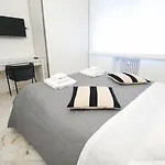 Akita Dimora Pensión Bari