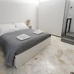 Akita Dimora Bari