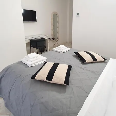 Akita Dimora Pensión 3*