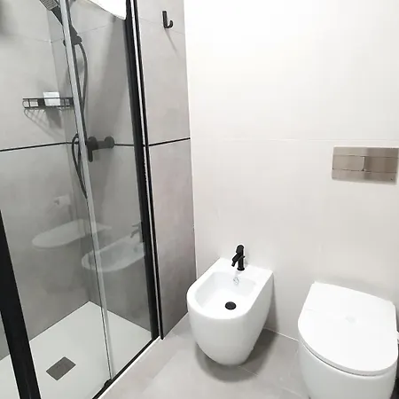 Akita Dimora Bari