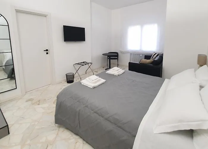 Konukevi Akita Dimora 3*