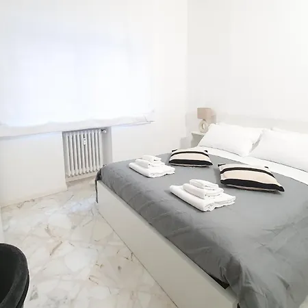 Gasthuis Akita Dimora Bari