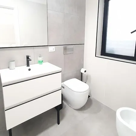 Gasthuis Akita Dimora Bari