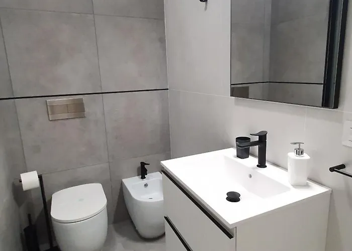 Akita Dimora 3* Bari